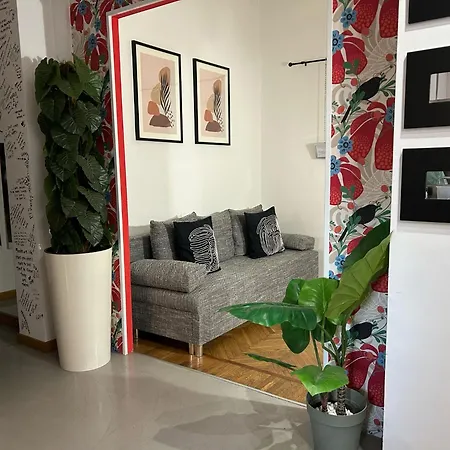 Apart Otel Santhry House