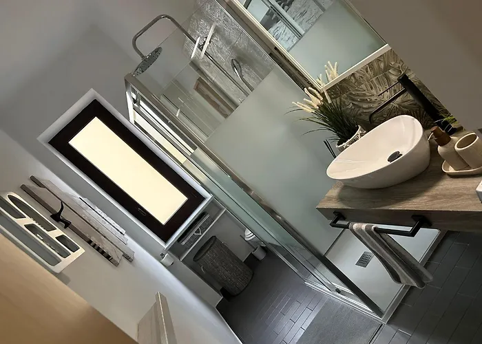 Santhry House 4* Torino